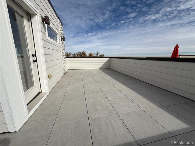 Building Photo - 12355 Farmview Ln