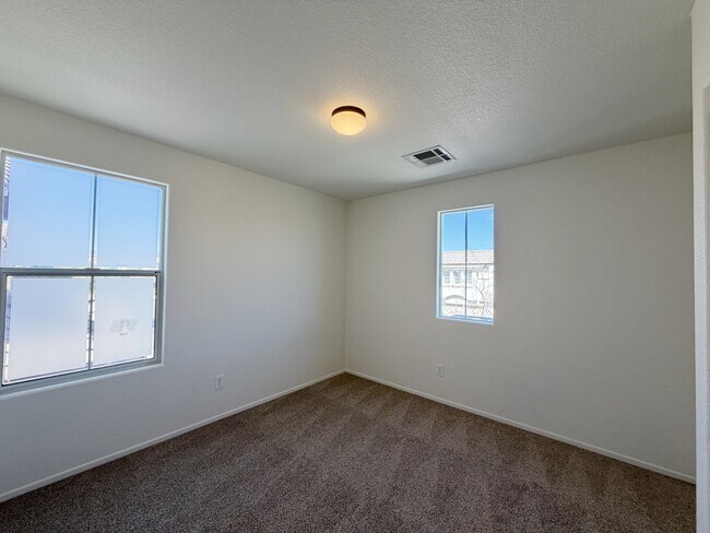 Building Photo - 7209 Huckaby Ave