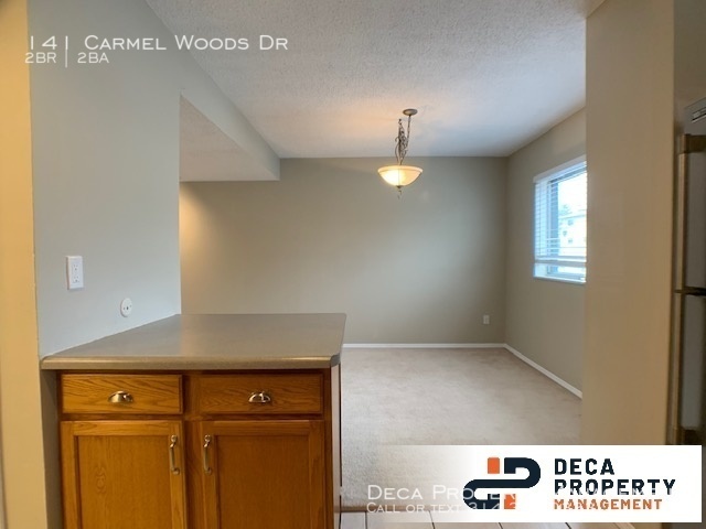 Building Photo - 2 Bedroom Condo
