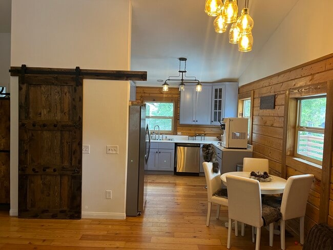 Building Photo - 24839 Felsen Dr