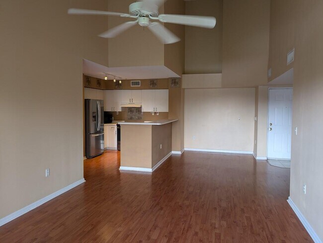 Building Photo - 7824 Sonoma Springs Cir