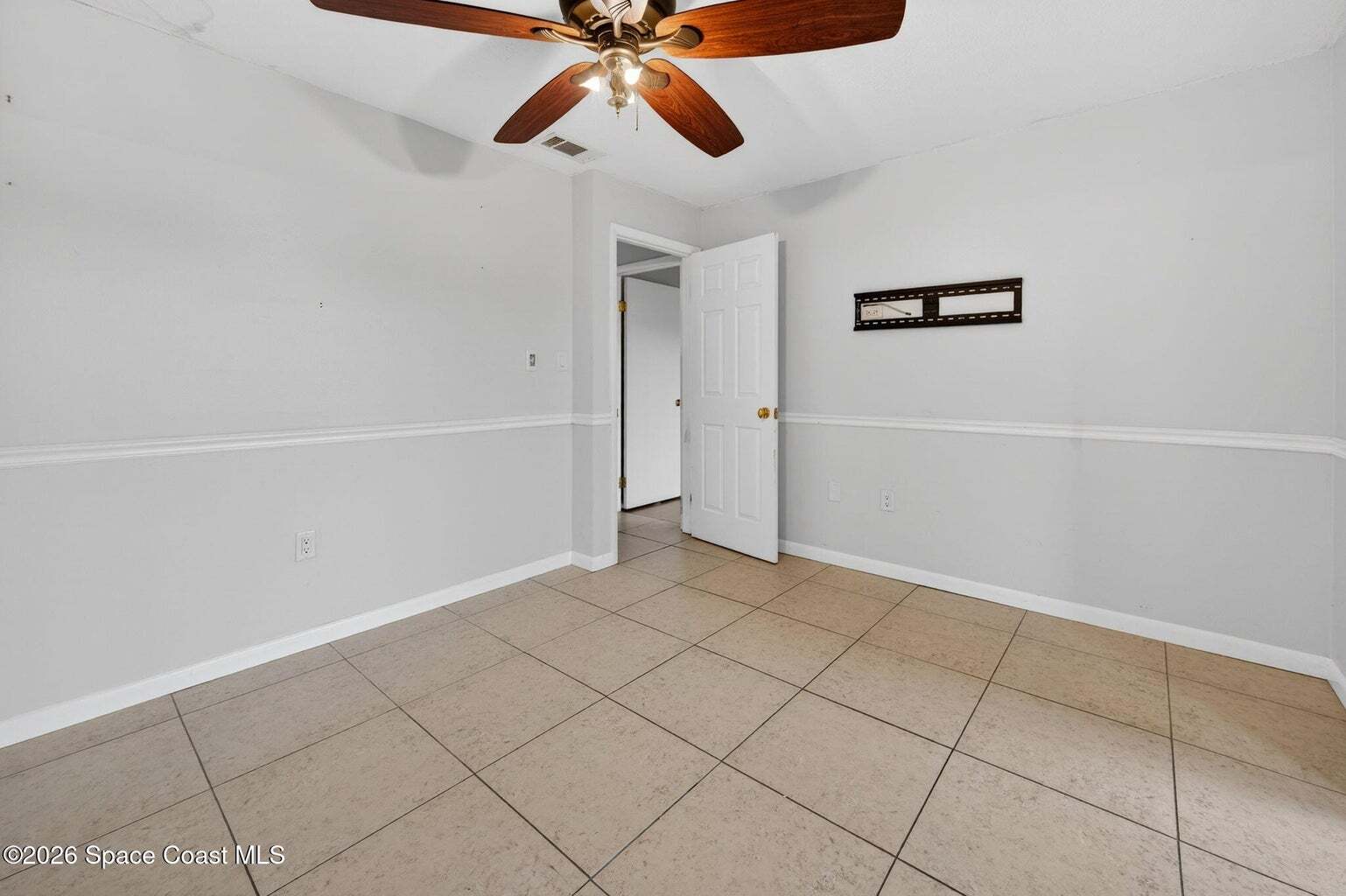 Building Photo - 1515 Huntington Ln