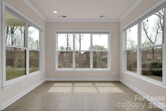 Building Photo - 5563 Elk Knob Ct