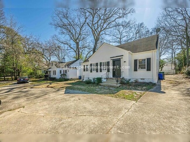 Building Photo - 1977 N Decatur Rd