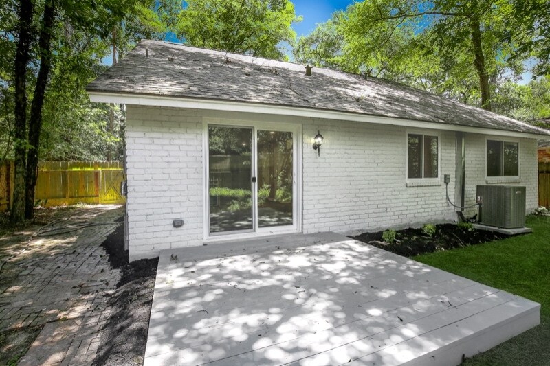 Building Photo - 6 Green Field Pl