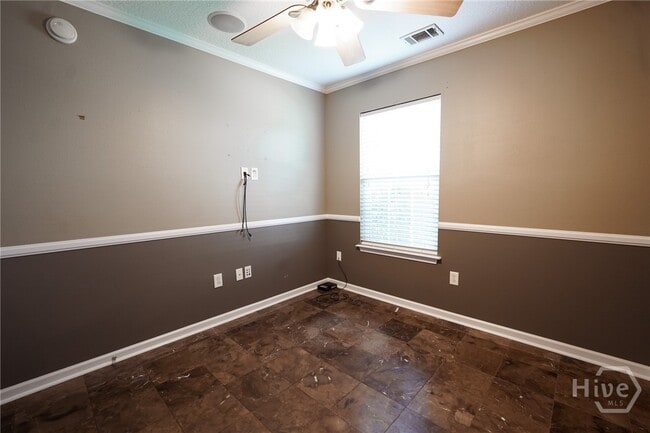 Building Photo - 170 Willow Oak Dr