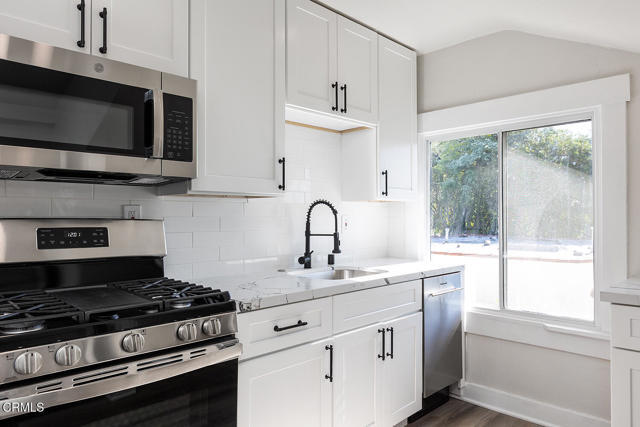 Building Photo - 88 S Berkeley Ave