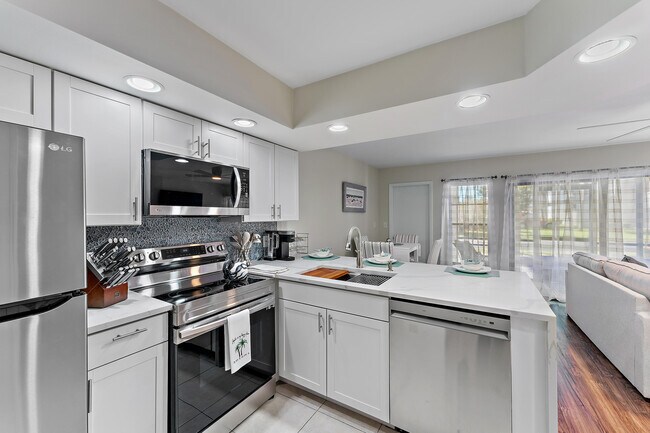 Building Photo - 1605 Jupiter Ln