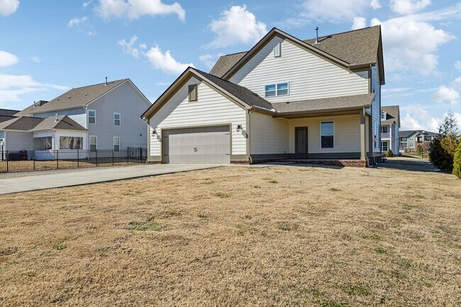 Building Photo - 1222 Westlawn Blvd