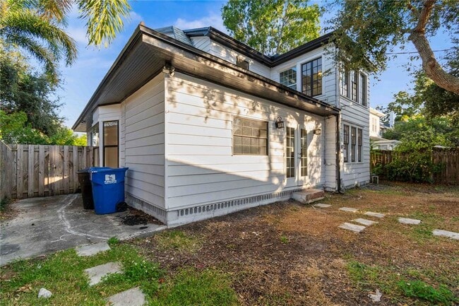 Building Photo - 2302 12th St N