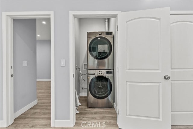 Building Photo - 7239 Kraft Ave