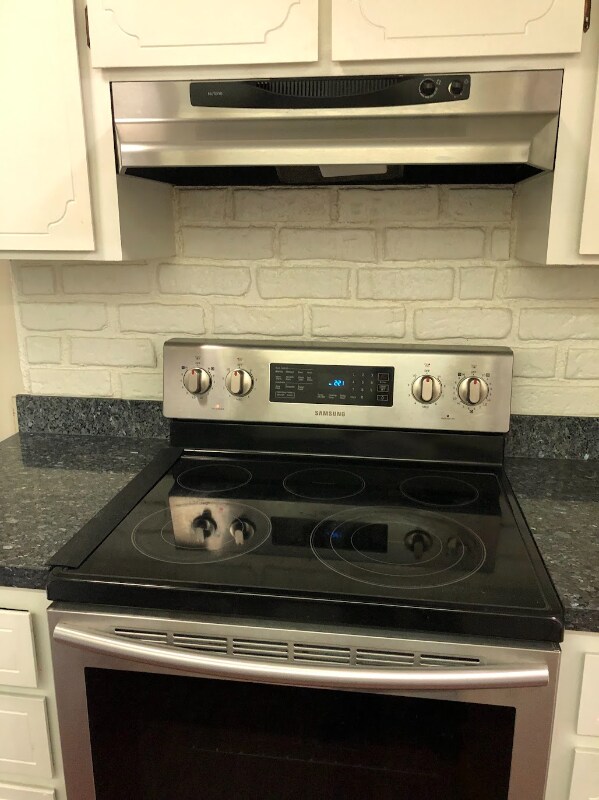 Building Photo - 1816 Cannon Dr