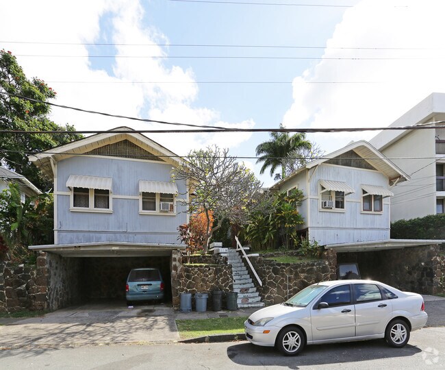 Primary Photo - 1423-1429 Lusitana St