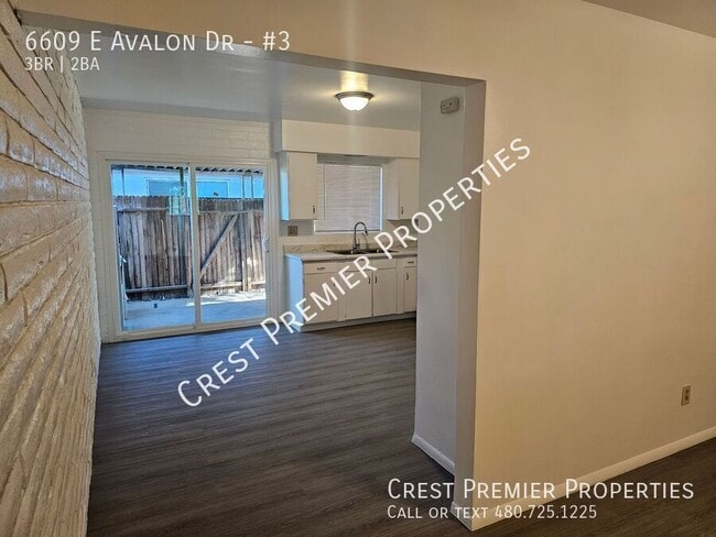 Building Photo - 6609 E Avalon Dr