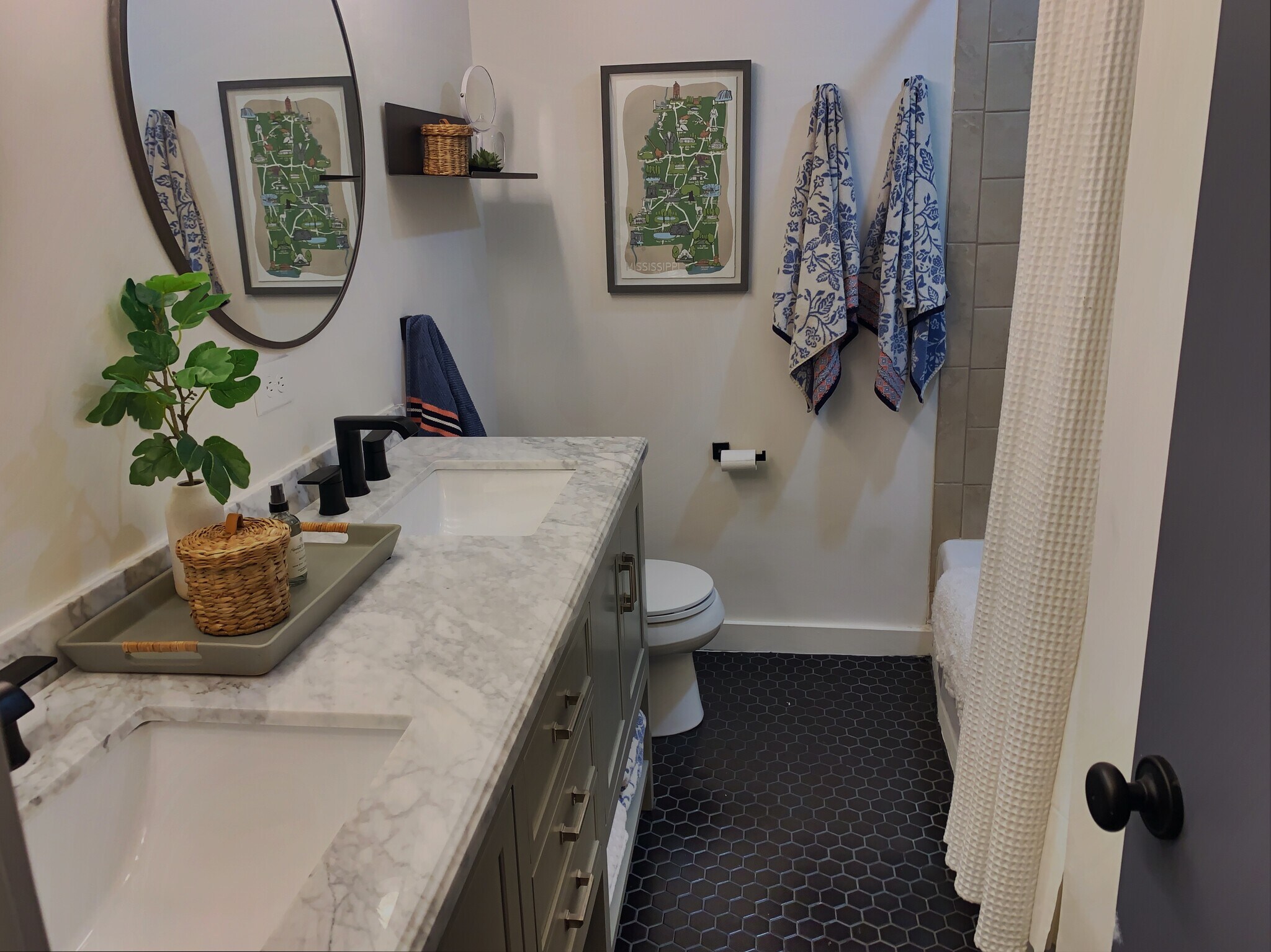 Building Photo - 1609 Pierce Avenue Ext