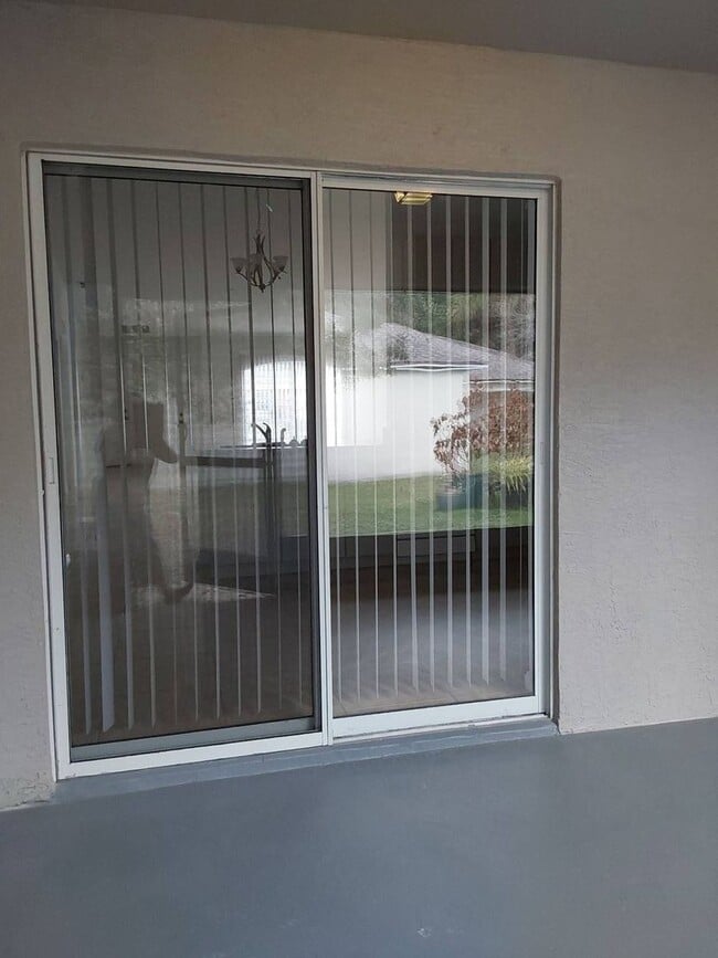 Building Photo - 21 Prospect Ln