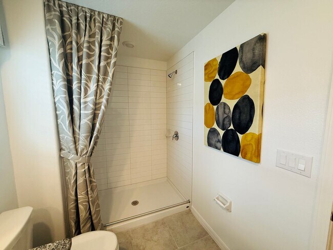 Building Photo - MOVE IN SPECIAL - Townhouse in Land O' Lakes - The Townes at Lake Thomas