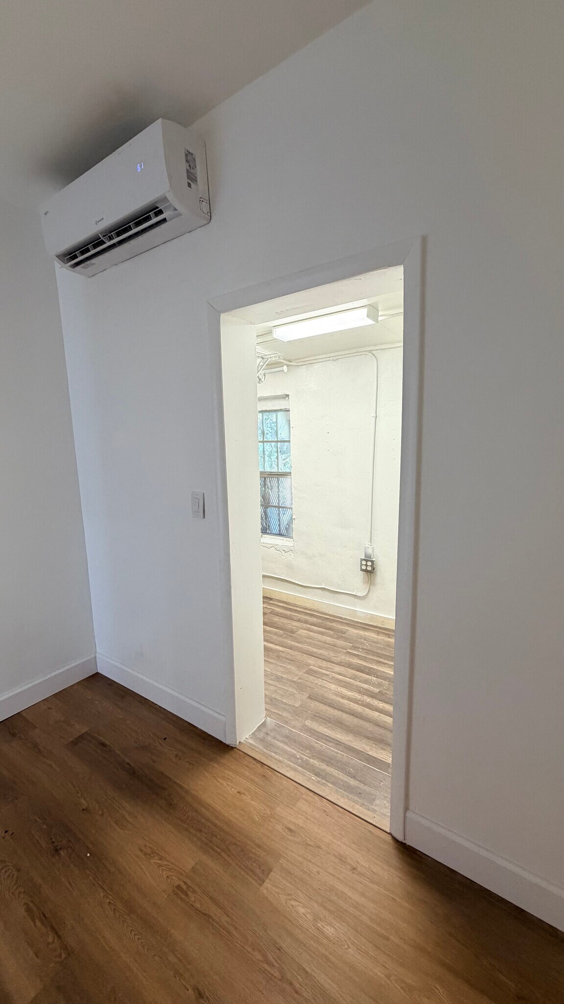 Building Photo - 414 Phippen Waiters Rd