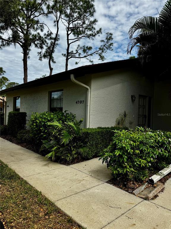 Building Photo - 4707 Winslow Beacon