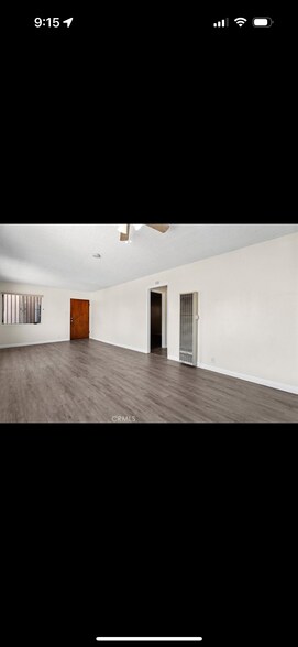 Building Photo - 4302 W 165th St