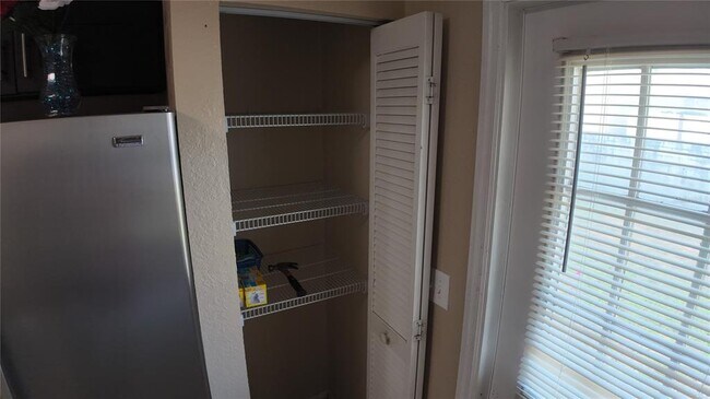 Building Photo - 3112 Enclave Ct