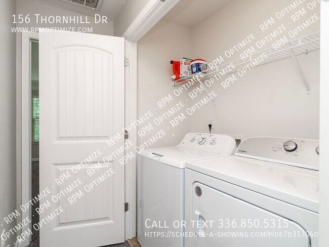 Building Photo - 156 Thornhill Dr