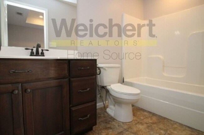 Building Photo - 3 bedroom, 2 bath home in Marmaduke