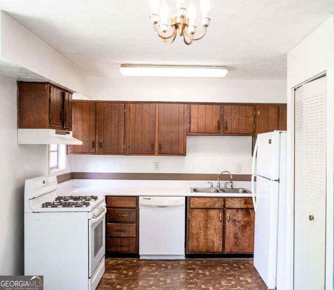 Building Photo - 3237 Abbeywood Dr
