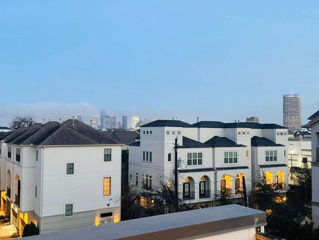 Building Photo - 4605 Nett St