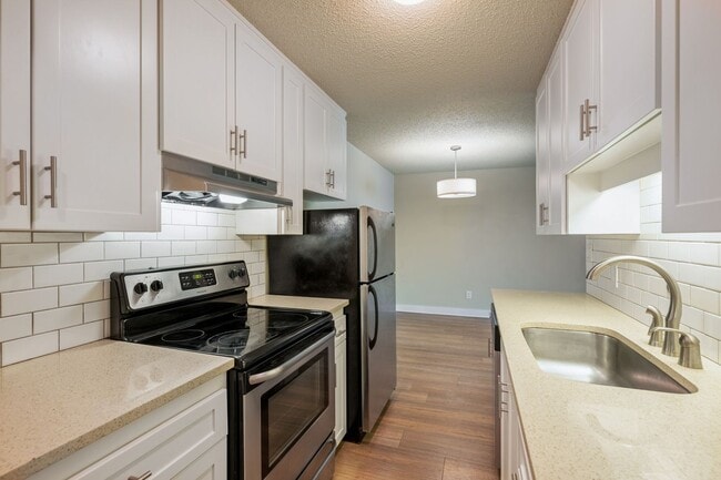 Interior Photo - RAM Ramayana Apartments