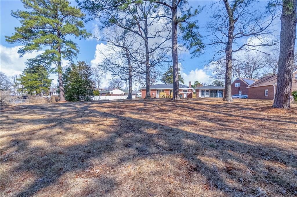 Building Photo - 5801 Lathan Rd