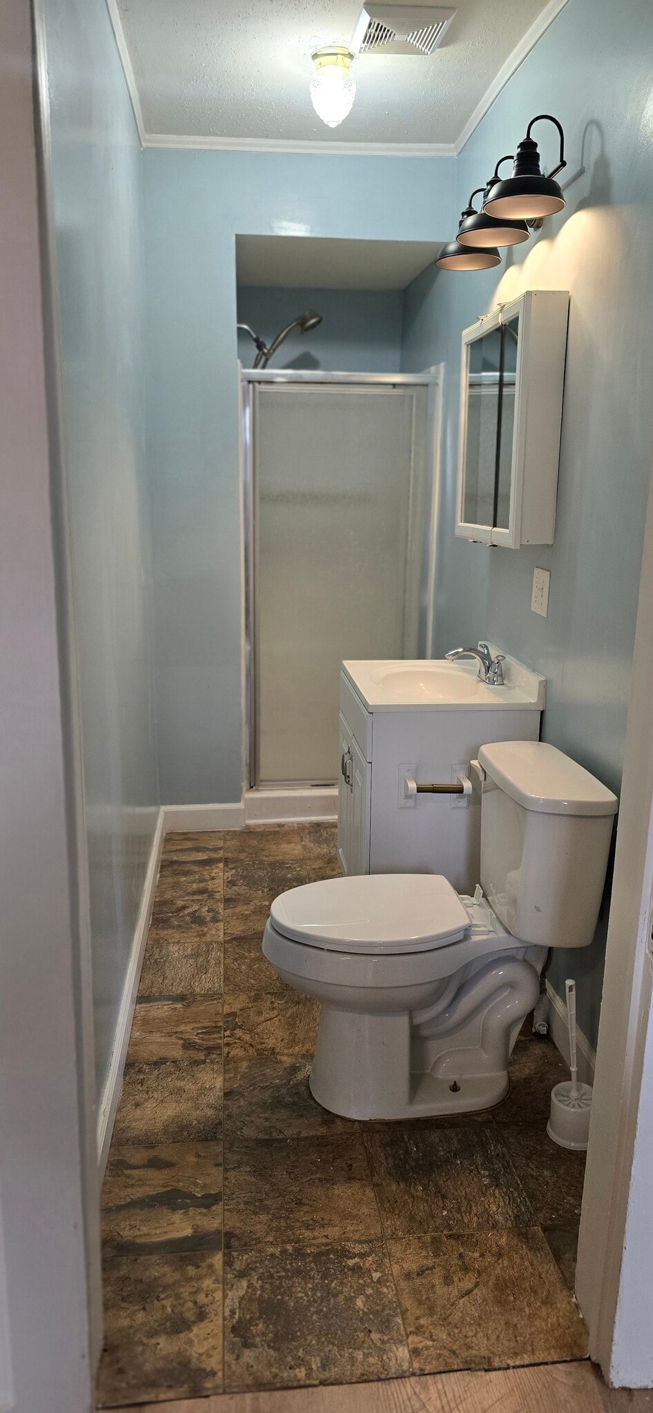 Bathroom - 117 Bridge St