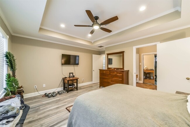 Building Photo - 9926 Elm Meadow Trail