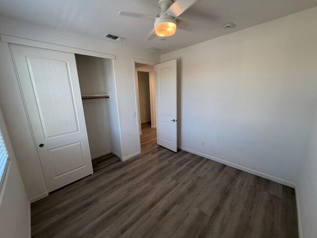 Building Photo - 3554 Sardinia Island Way