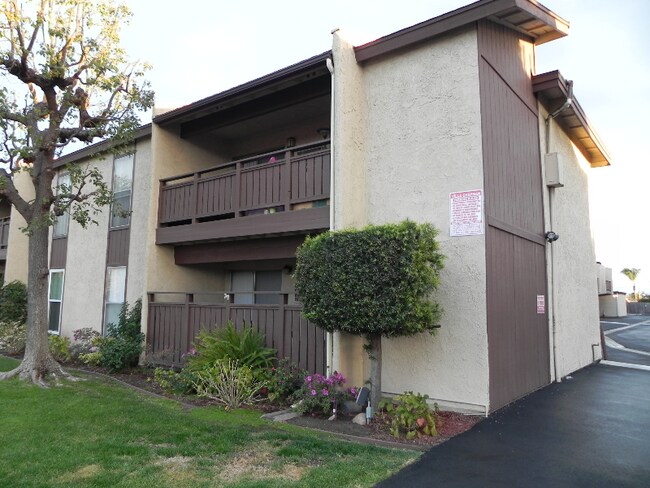 Building Photo - 8602 Chapman Ave