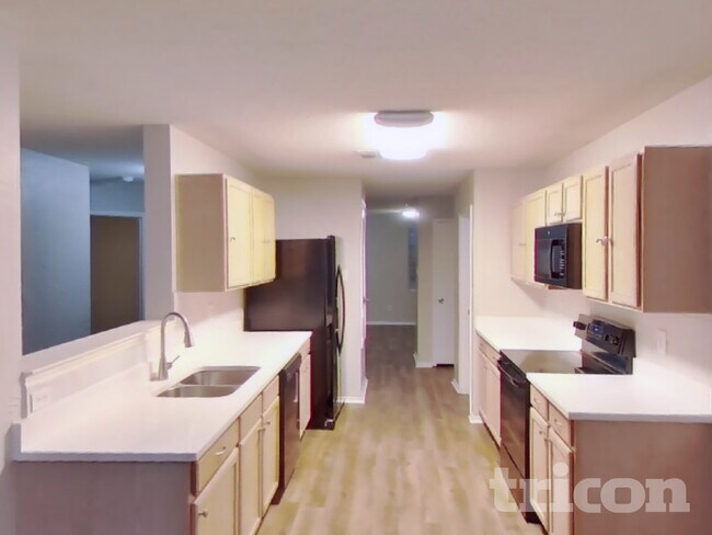 Building Photo - 2641 Bandera Pl