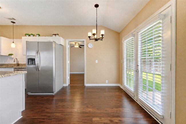 Building Photo - 6323 Canyon Rock Way