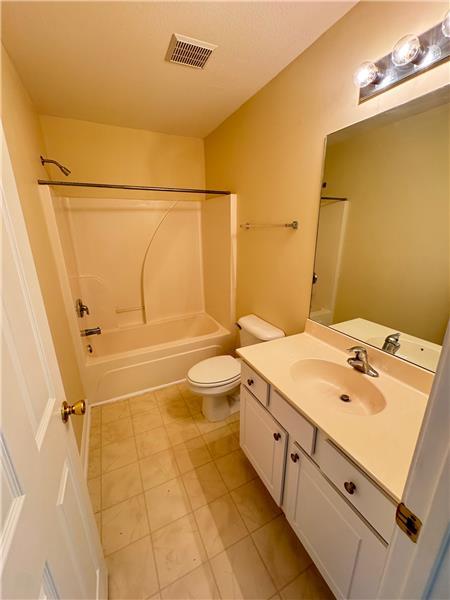 Building Photo - 45 Godley Park Way