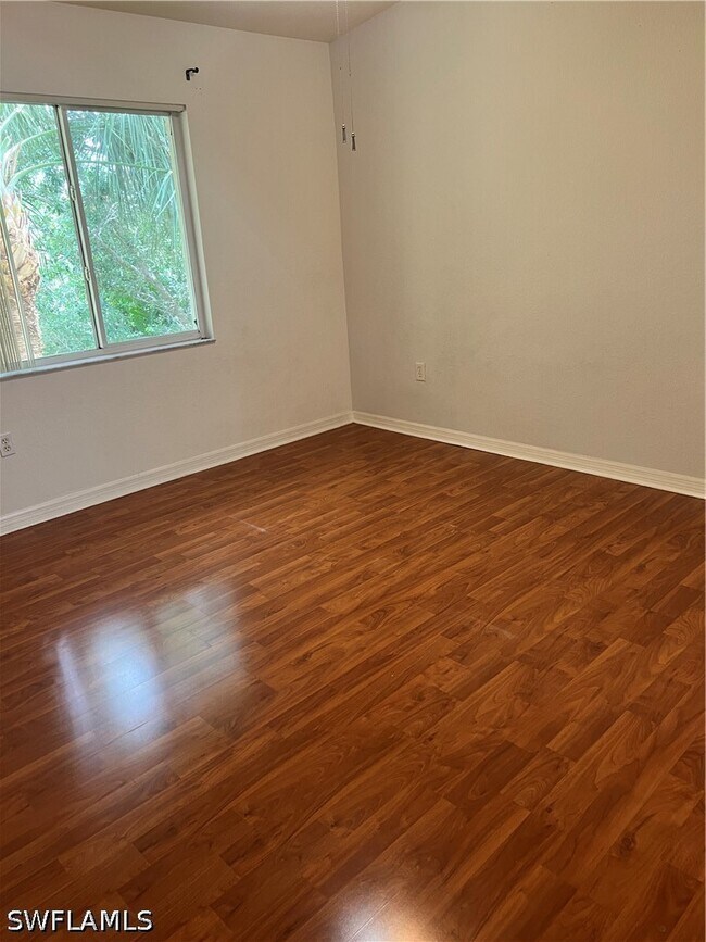 Building Photo - 8271 Key Royal Cir