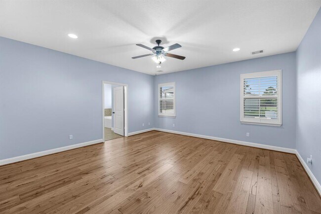 Building Photo - 4857 Dutton Lake Dr