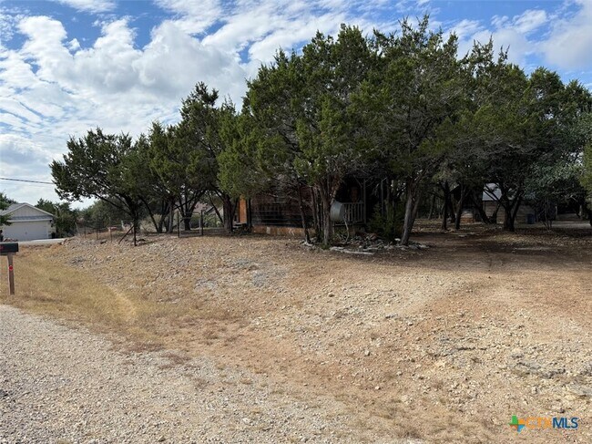 Building Photo - 510 Marlys Ave