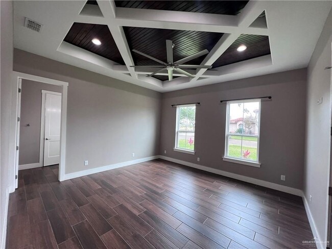 Building Photo - 5605 E Pecan Dr