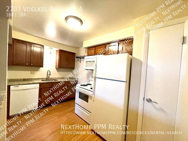 Building Photo - 2703 Voelkel Ave