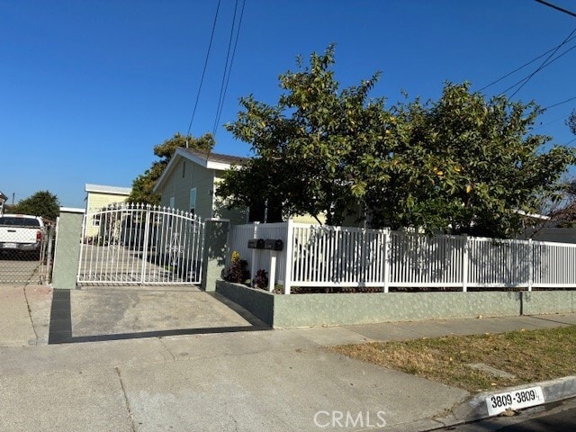 Building Photo - 3809 Pine Ave