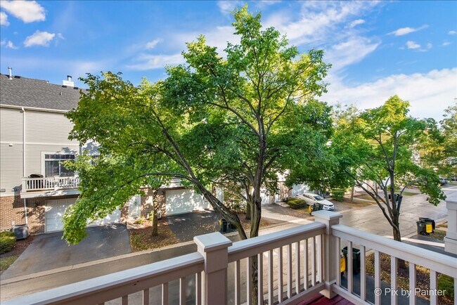 Building Photo - 1128 Bartholdi Ct