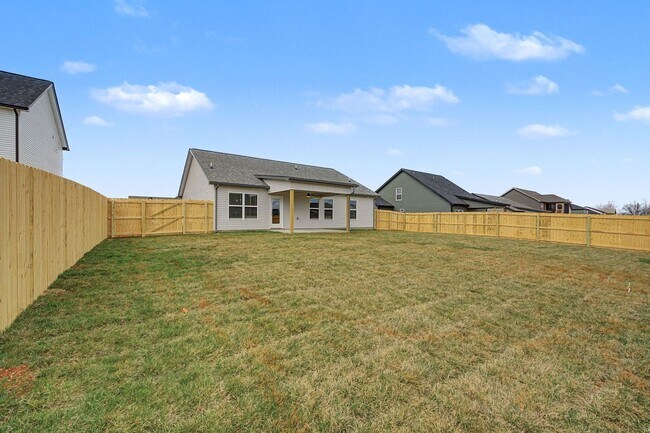 Building Photo - 199 Donegal Dr