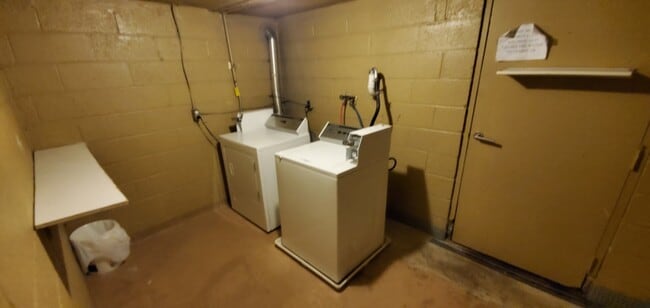 Building Photo - 7000 Columbia Ave