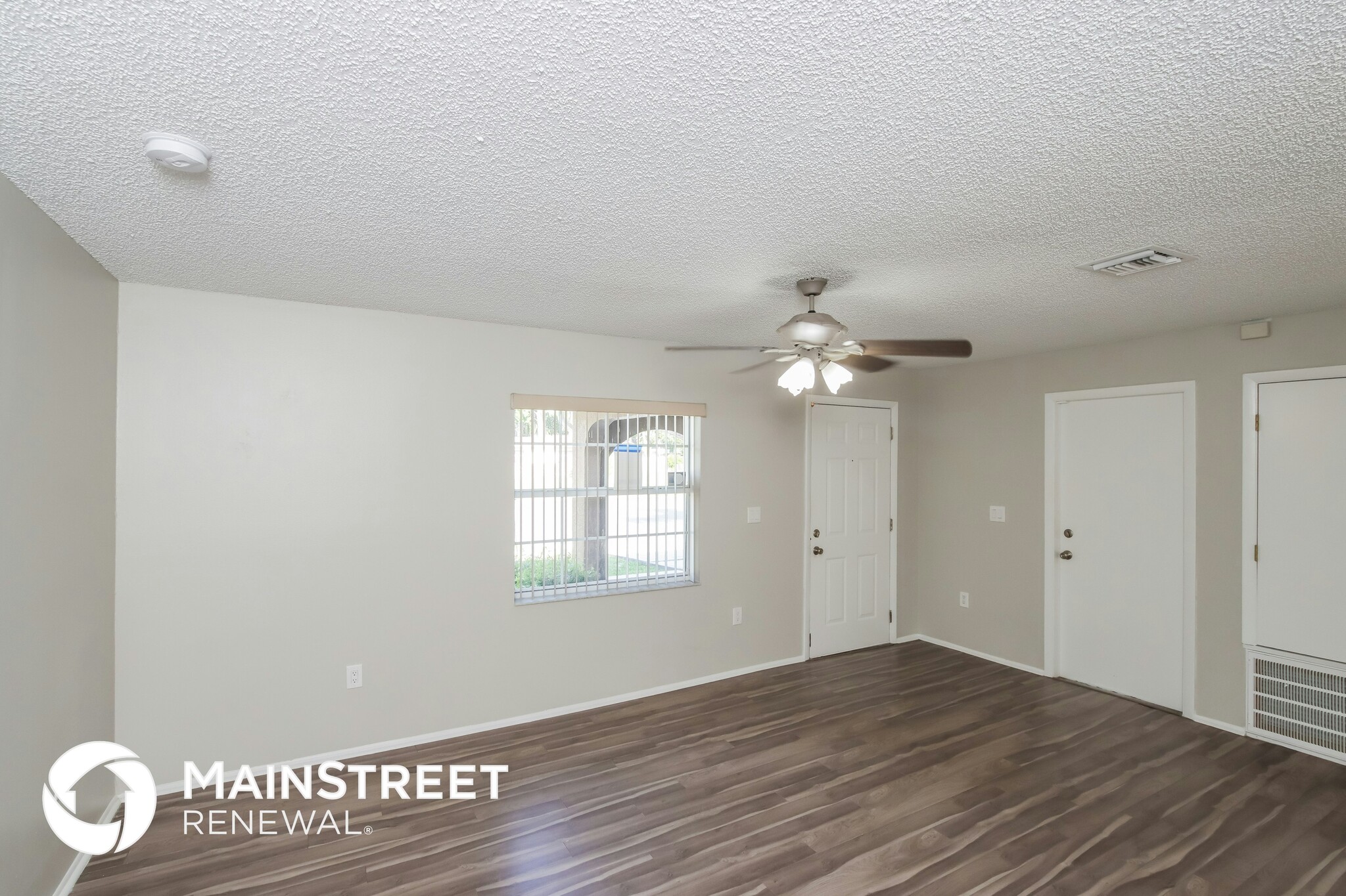 Building Photo - 944 S Kentucky Ave