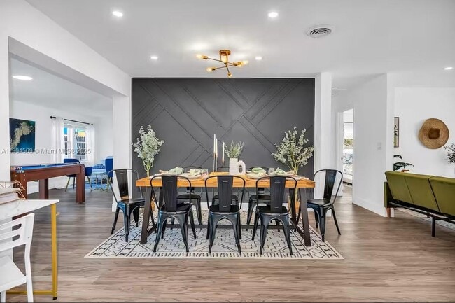 Building Photo - 9134 Reed Dr