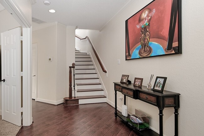 Building Photo - 79 History Row